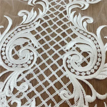 LFY Naują Stilių Sunkiosios Storio Aukščiausios Kokybės prancūzų Chantilly Vestuvių suknelė nėrinių audinio Šalis suknelė off baltos spalvos nėrinių audinys 