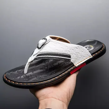 Qmaigie Flip Šlepetės vyrams natūralios Odos Prabangos prekės ženklo Paplūdimio Šlepetės Atsitiktinis Sandalai 2021 naujas Vasaros Vyrų Mados Batai, balta